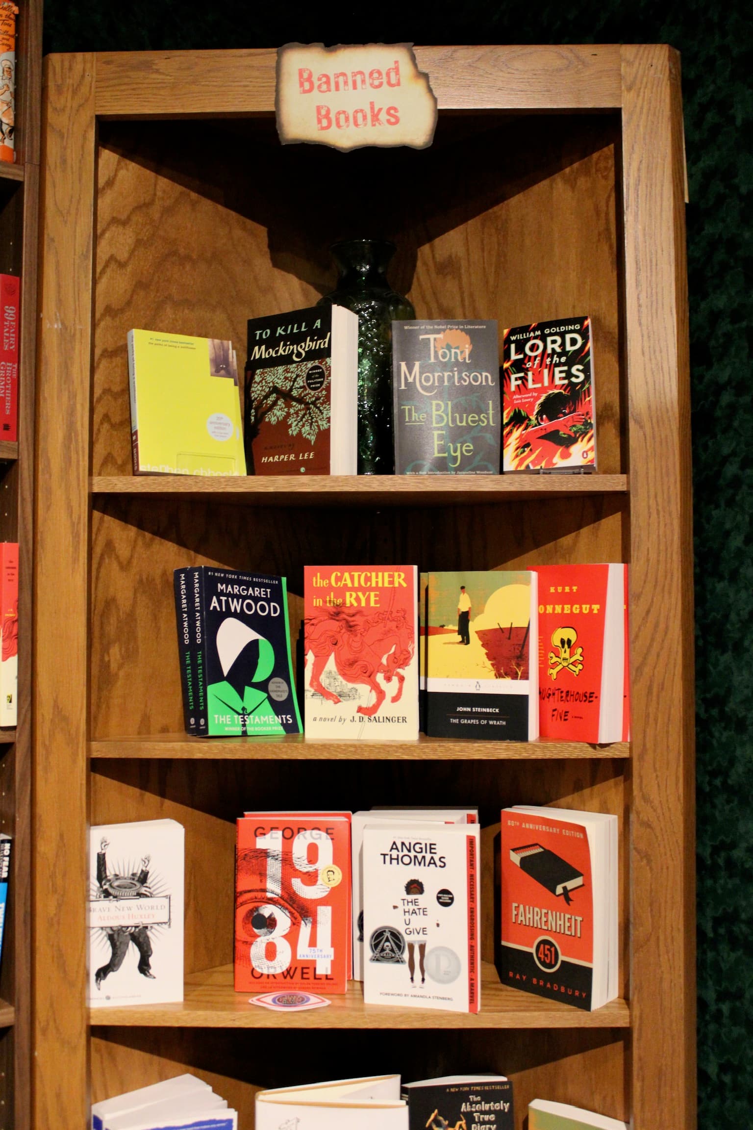 Dragonfly Bookshop — new releases and favorites